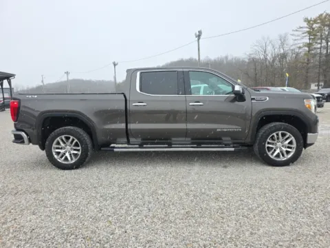 More photos of 2020 GMC Sierra 1500 SLT at Hocking Valley Motors, OH