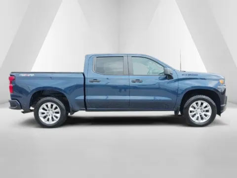 More photos of 2021 Chevrolet Silverado 1500 Custom at Hocking Valley Motors, OH