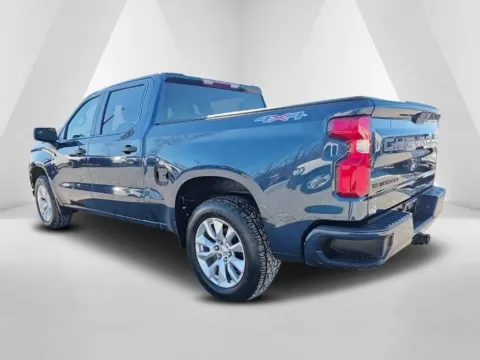 More photos of 2021 Chevrolet Silverado 1500 Custom at Hocking Valley Motors, OH