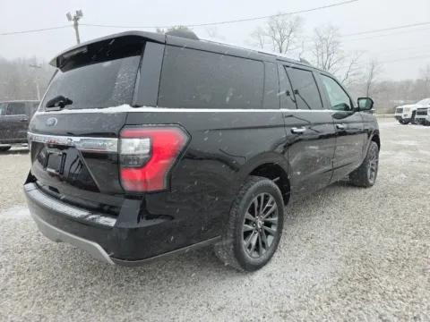 More photos of 2021 Ford Expedition Max Limited at Hocking Valley Motors, OH