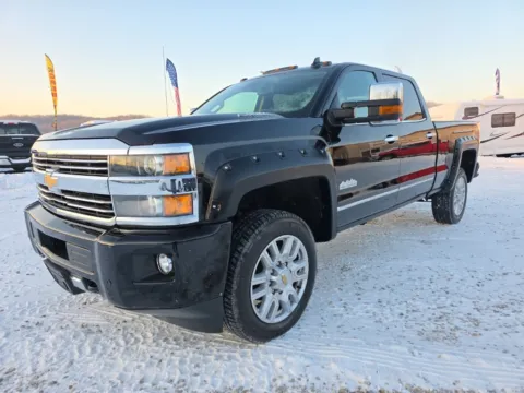 Another view of 2016 Chevrolet Silverado 2500HD High Country for sale in Logan, OH at Hocking Valley Motors