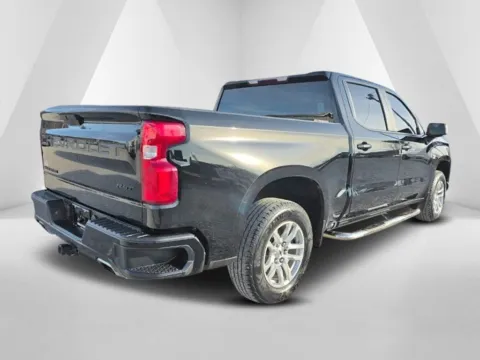 More photos of 2021 Chevrolet Silverado 1500 RST at Hocking Valley Motors, OH