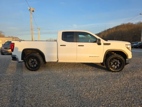 More photos of 2020 GMC Sierra 1500 at Hocking Valley Motors, OH