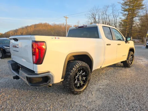 More photos of 2020 GMC Sierra 1500 at Hocking Valley Motors, OH