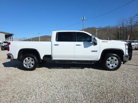 More photos of 2021 Chevrolet Silverado 2500HD LTZ at Hocking Valley Motors, OH