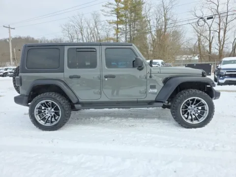 More photos of 2020 Jeep Wrangler Unlimited Sport S at Hocking Valley Motors, OH