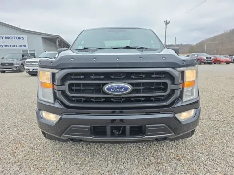 Photos of 2021 Ford F-150 XLT for sale in Logan, OH at Hocking Valley Motors