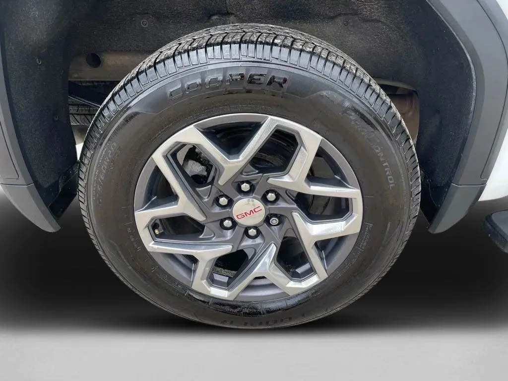 2022 GMC Sierra 1500 SLT - Photo 13