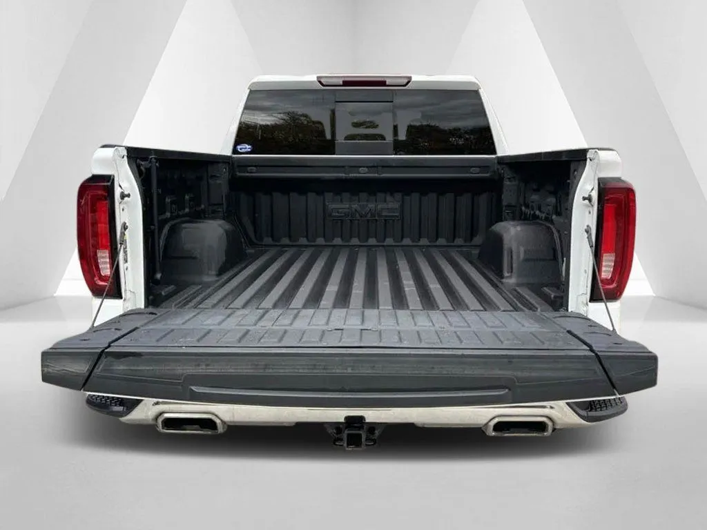 2022 GMC Sierra 1500 SLT - Photo 7