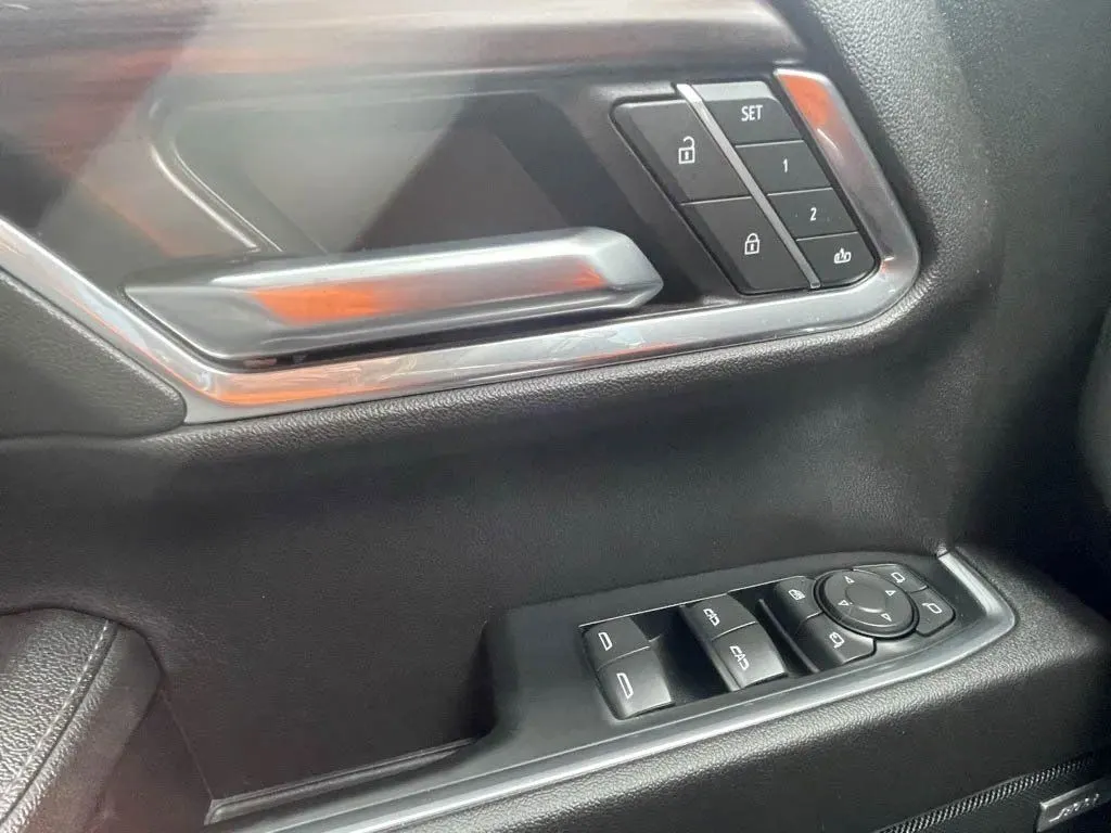 2022 GMC Sierra 1500 SLT - Photo 33