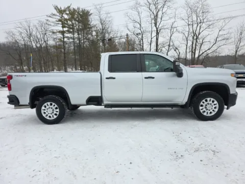 More photos of 2020 Chevrolet Silverado 3500HD Work Truck at Hocking Valley Motors, OH