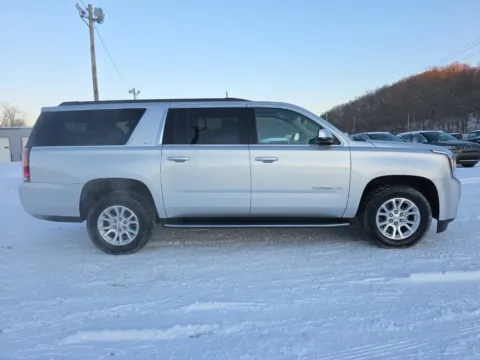 More photos of 2019 GMC Yukon XL SLT at Hocking Valley Motors, OH