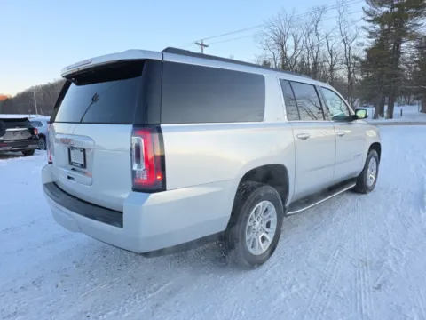 More photos of 2019 GMC Yukon XL SLT at Hocking Valley Motors, OH