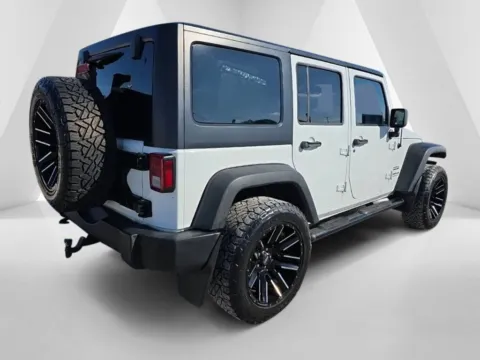 More photos of 2016 Jeep Wrangler Unlimited Sport at Hocking Valley Motors, OH