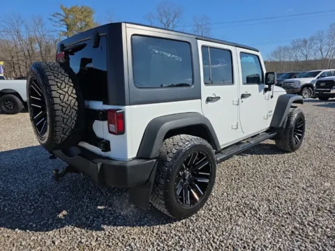 More photos of 2016 Jeep Wrangler Unlimited Sport at Hocking Valley Motors, OH