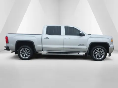 More photos of 2015 GMC Sierra 1500 SLT at Hocking Valley Motors, OH