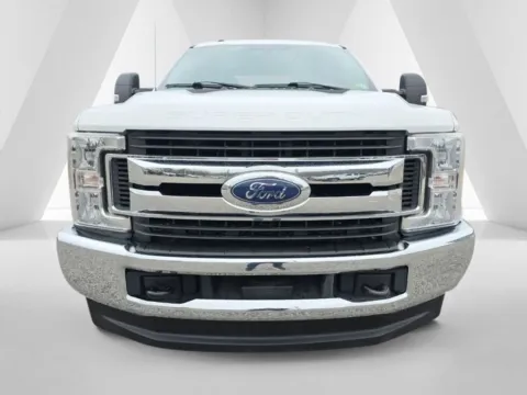 Photos of 2017 Ford F-250SD XLT for sale in Logan, OH at Hocking Valley Motors