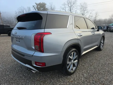 More photos of 2020 Hyundai Palisade SEL at Hocking Valley Motors, OH