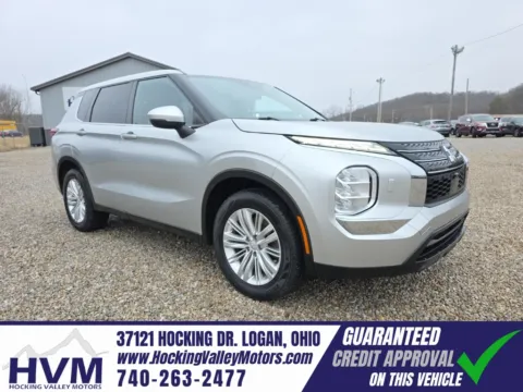 Silver 2022 Mitsubishi Outlander ES for sale in Logan, OH