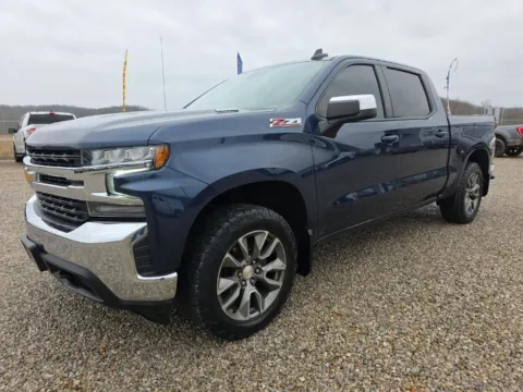 Another view of 2021 Chevrolet Silverado 1500 LT for sale in Logan, OH at Hocking Valley Motors