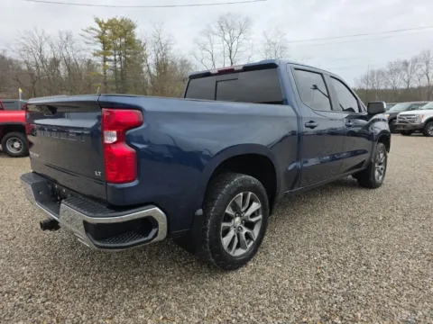 More photos of 2021 Chevrolet Silverado 1500 LT at Hocking Valley Motors, OH