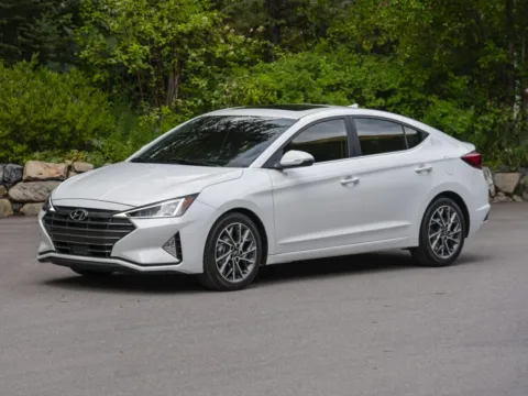 Blue 2020 Hyundai Elantra SEL for sale in Logan, OH