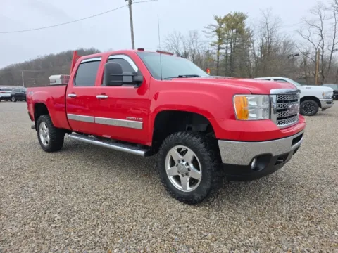 Red 2011 GMC Sierra 2500HD SLT for sale in Logan, OH