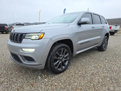 Another view of 2018 Jeep Grand Cherokee High Altitude for sale in Logan, OH at Hocking Valley Motors