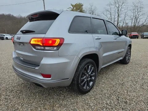More photos of 2018 Jeep Grand Cherokee High Altitude at Hocking Valley Motors, OH