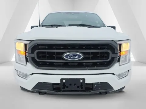 Photos of 2021 Ford F-150 XLT for sale in Logan, OH at Hocking Valley Motors