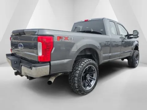 More photos of 2019 Ford F-250SD XL at Hocking Valley Motors, OH