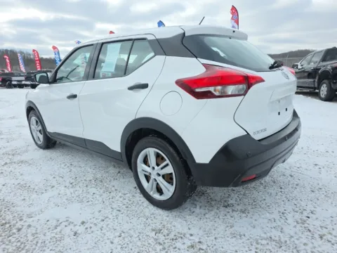 More photos of 2020 Nissan Kicks S at Hocking Valley Motors, OH