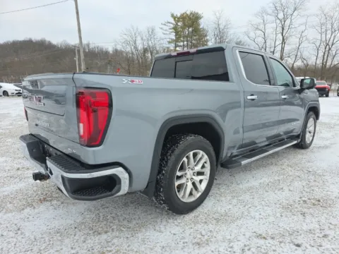 More photos of 2020 GMC Sierra 1500 SLT at Hocking Valley Motors, OH