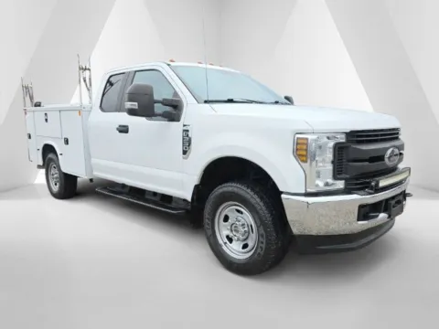 White 2019 Ford F-350SD XL for sale in Logan, OH