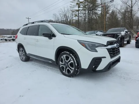 White 2024 Subaru Ascent Limited for sale in Logan, OH