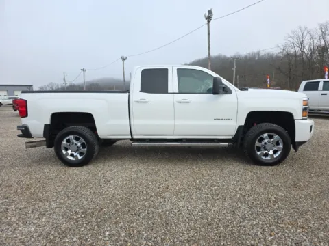 More photos of 2015 Chevrolet Silverado 2500HD LT at Hocking Valley Motors, OH