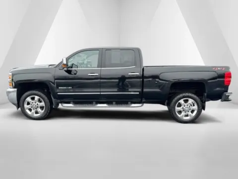 More photos of 2019 Chevrolet Silverado 2500HD LTZ at Hocking Valley Motors, OH