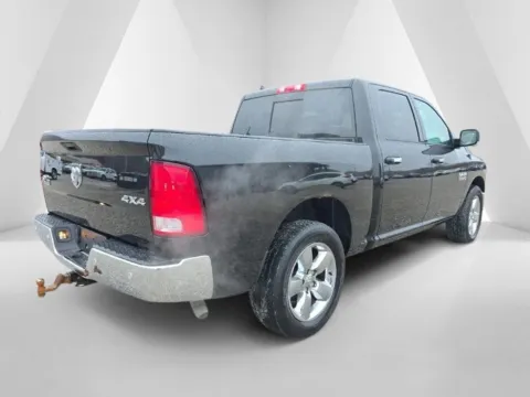 More photos of 2017 Ram 1500 Big Horn at Hocking Valley Motors, OH