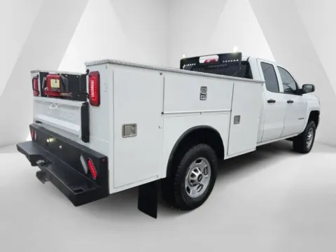 More photos of 2018 Chevrolet Silverado 2500HD Work Truck at Hocking Valley Motors, OH