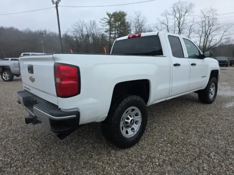 More photos of 2018 Chevrolet Silverado 2500HD Work Truck at Hocking Valley Motors, OH