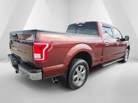 More photos of 2015 Ford F-150 XLT at Hocking Valley Motors, OH