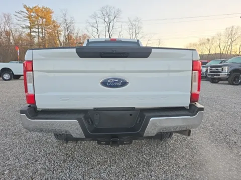 More photos of 2018 Ford F-250SD XL at Hocking Valley Motors, OH