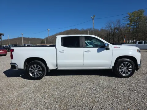 More photos of 2021 Chevrolet Silverado 1500 LT at Hocking Valley Motors, OH