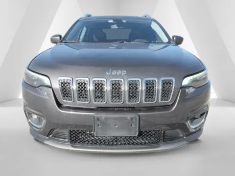 Photos of 2019 Jeep Cherokee Limited for sale in Logan, OH at Hocking Valley Motors