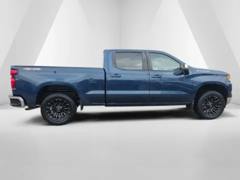 More photos of 2022 Chevrolet Silverado 1500 LT at Hocking Valley Motors, OH