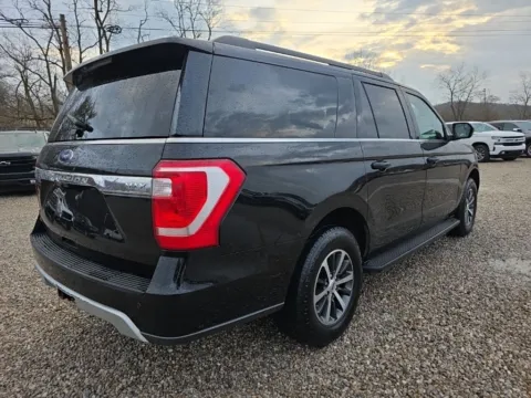 More photos of 2019 Ford Expedition Max XLT at Hocking Valley Motors, OH