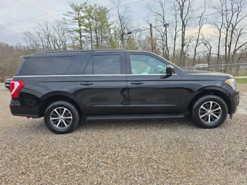 More photos of 2019 Ford Expedition Max XLT at Hocking Valley Motors, OH