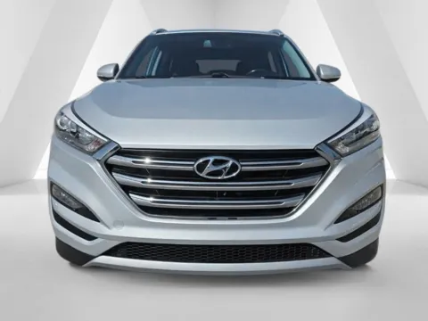 Photos of 2018 Hyundai Tucson Limited for sale in Logan, OH at Hocking Valley Motors