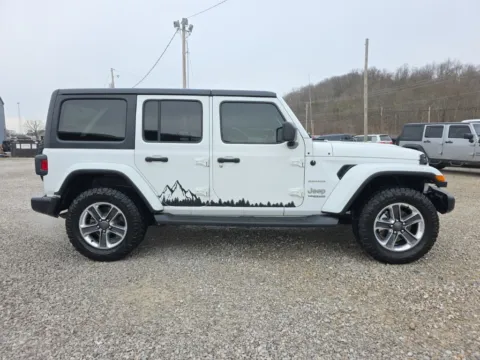 More photos of 2019 Jeep Wrangler Unlimited Sahara at Hocking Valley Motors, OH