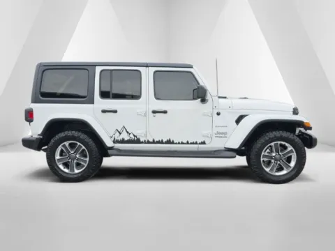 More photos of 2019 Jeep Wrangler Unlimited Sahara at Hocking Valley Motors, OH